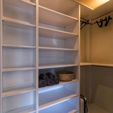 Charmy & Cozy Panoramic Flat 50M From M4 Stop Milan Bagian luar foto